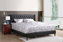 Stylish Bed For Spacious Rooms Contemporary