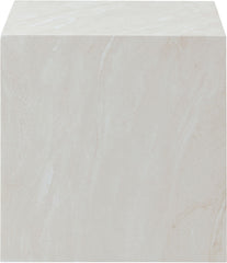 Piazza - Table