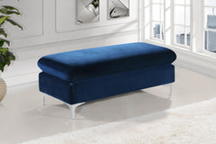 Naomi - Ottoman
