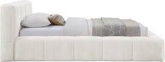 Carlin - Bed