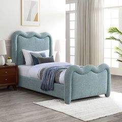 Gavin - Bed