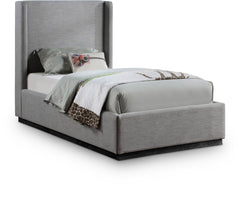 Flynn - Bed