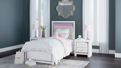 Altyra - Panel Bed