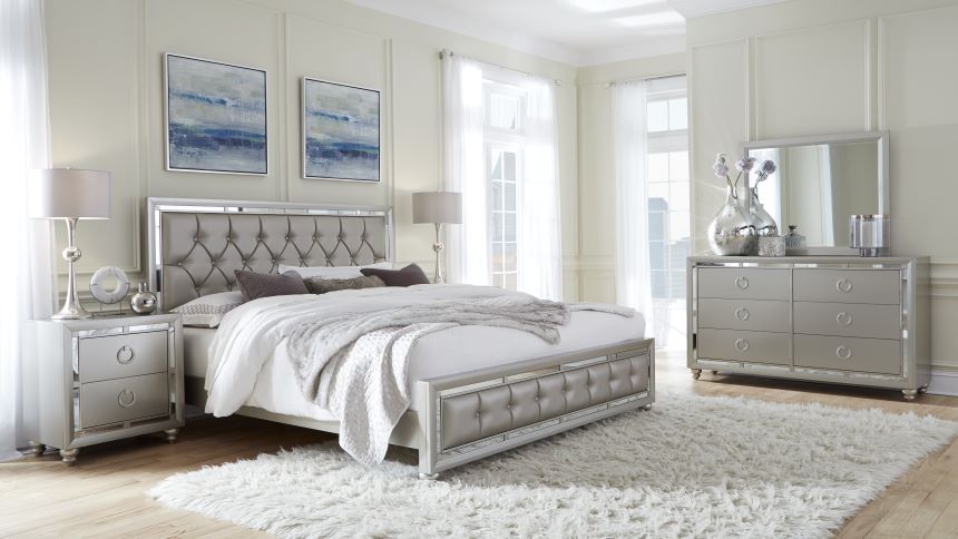 Riley - 4 Piece Full Bedroom Set (Bed, Dresser, Mirror, Nighstand) - Silver