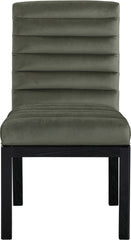 Evelyn - Dining Chair With Black Legs