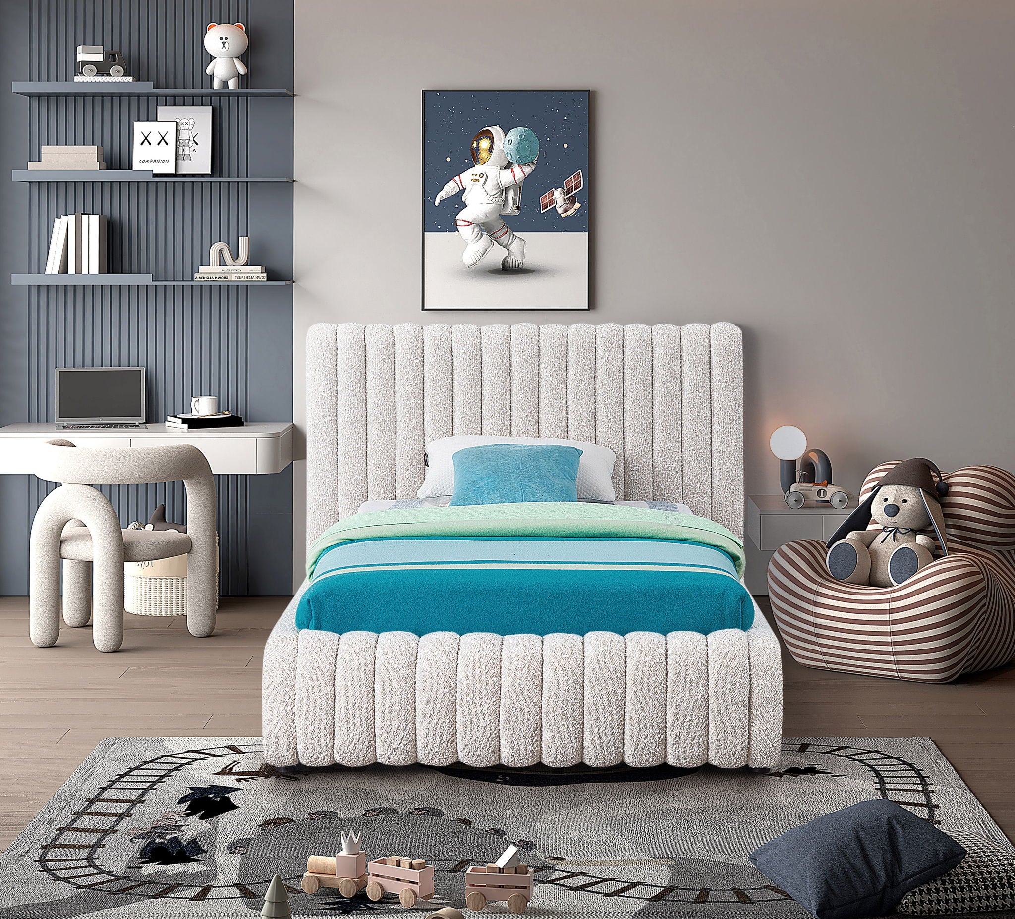 Nash - Bed