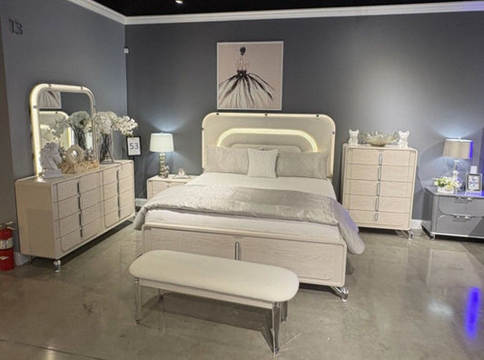 Lyra - 5 Piece Queen Bedroom Set - Beige