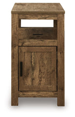 Fendenmore - Chair Side End Table