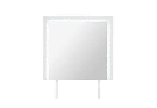 Naomi - Mirror With LED - Silver