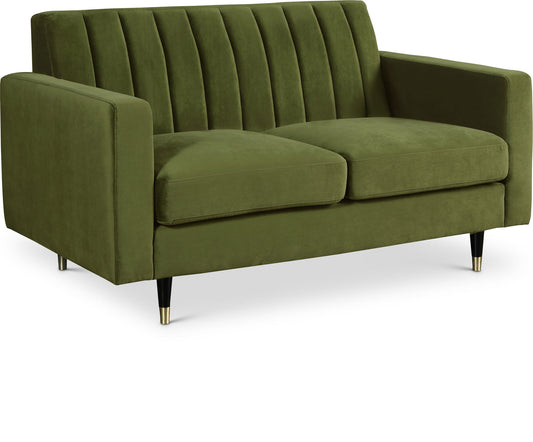 Lola - Loveseat