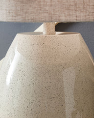 Linas - Cream / Beige - Metal Table Lamp