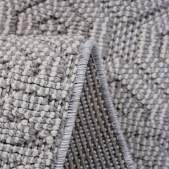 Guros - 8' X 10' Geometric Indoor / Outdoor Area Rug - White