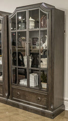 Wickenger - Display Cabinet - Dark Brown
